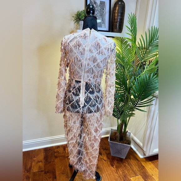 PrettyLittleThing Rose Gold Tassel Sequin Plunge Jumpsuit US 4 - Picture 10 of 11